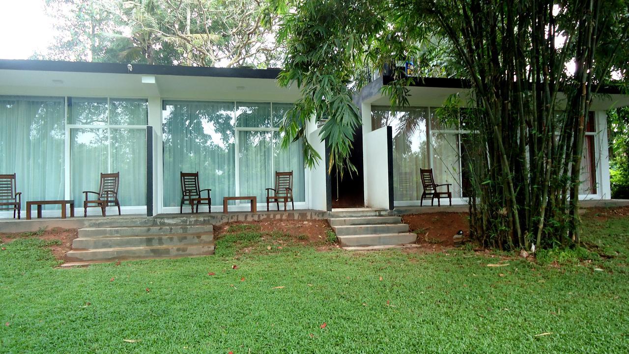 Bridge Hotel Negombo Kimbulapitiya Εξωτερικό φωτογραφία