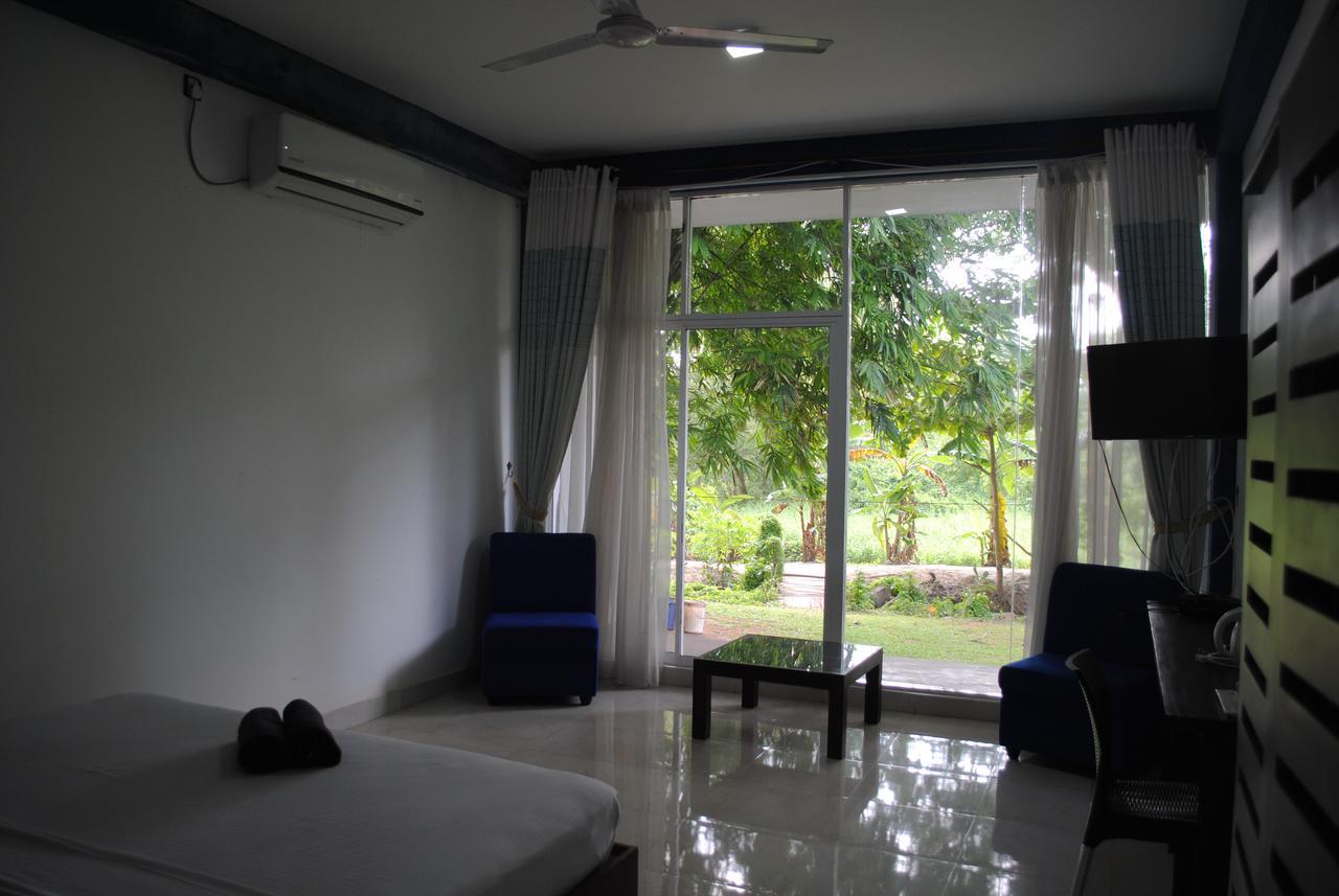 Bridge Hotel Negombo Kimbulapitiya Δωμάτιο φωτογραφία